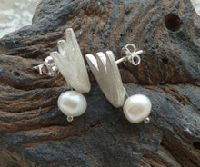 Load image into Gallery viewer, Tulpenohrstecker