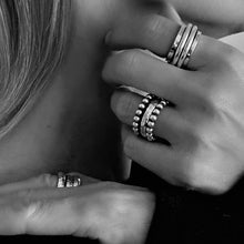 Load image into Gallery viewer, K.AND. - Ring "Balls"