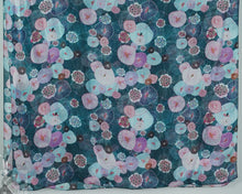 Load image into Gallery viewer, Seidenschal Circle Pain