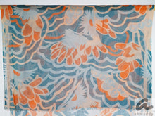 Load image into Gallery viewer, Wollschal LaNubes