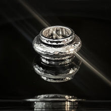 Load image into Gallery viewer, Statement-Ring
